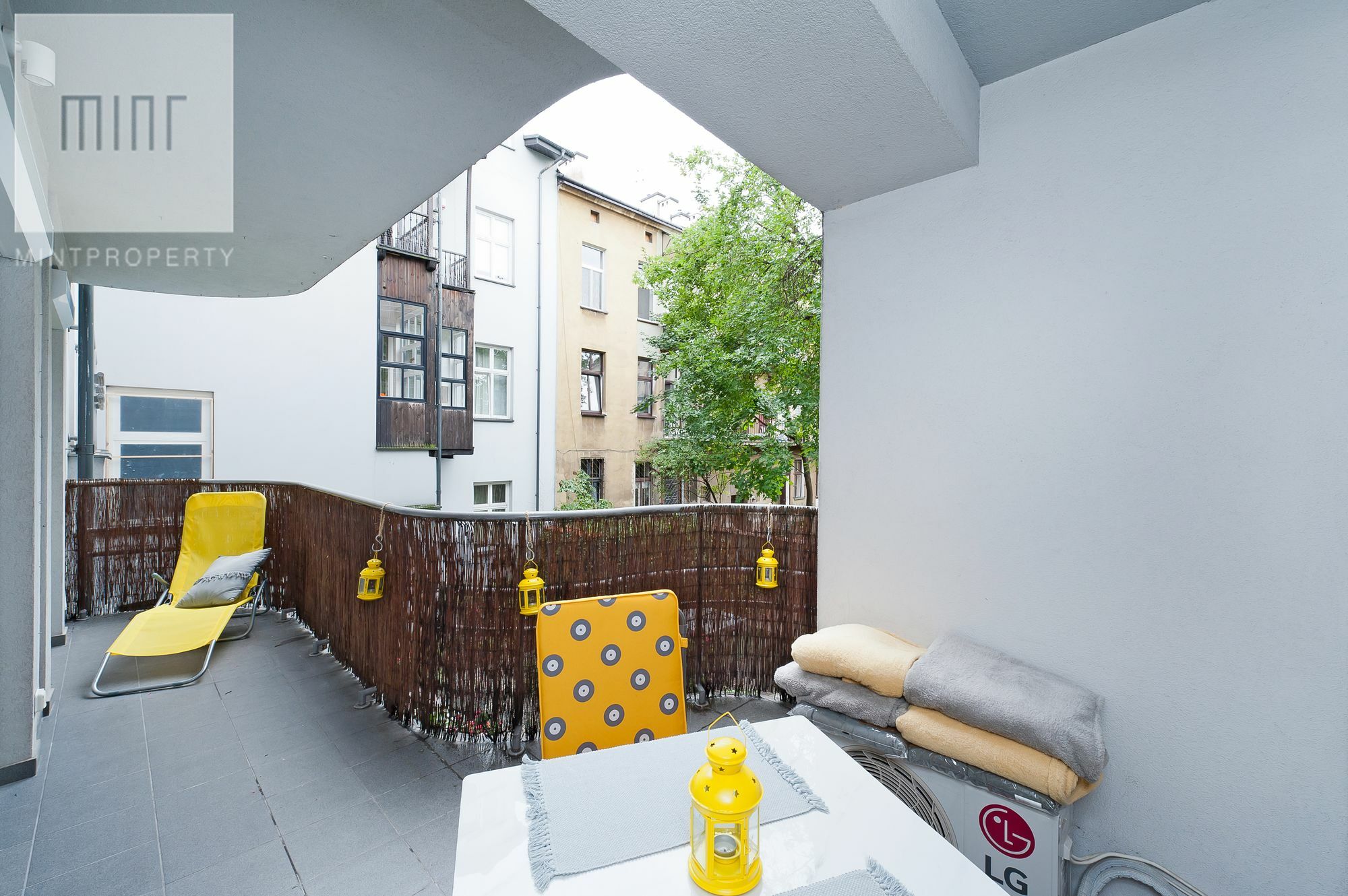 Downtown Apartment - Loftaffair Krakau Buitenkant foto